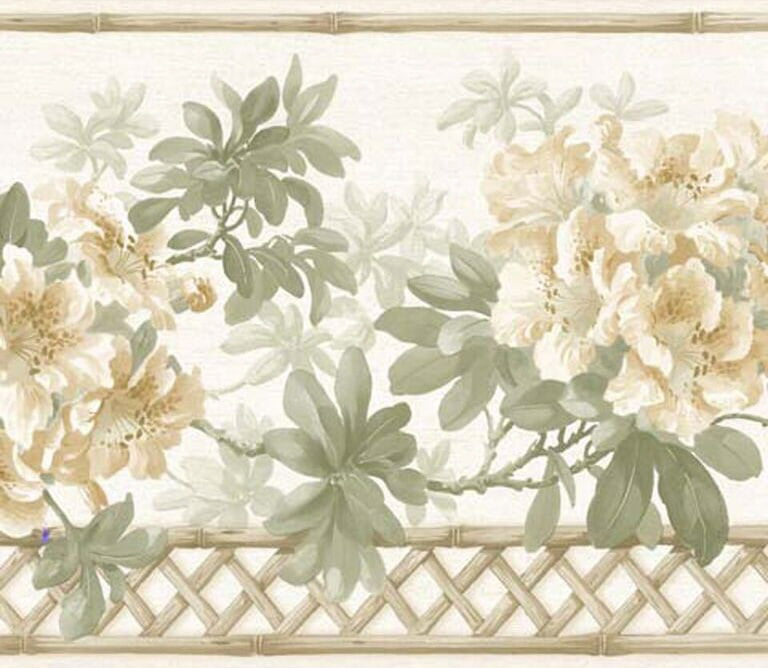 ORIENTAL LATTICE WITH GREEN LEAVES  ON WHITE WALLPAPER BORDER 