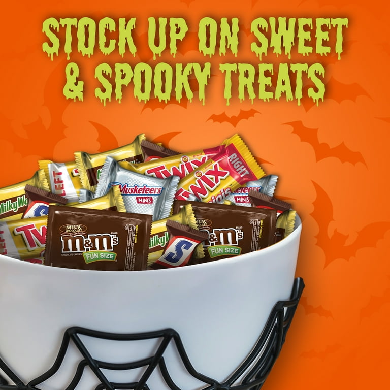 M&M's Milk Chocolate Halloween Party Favors (20 Pack), Perfect for Halloween Parties, Trick or Treat and Halloween Decorations