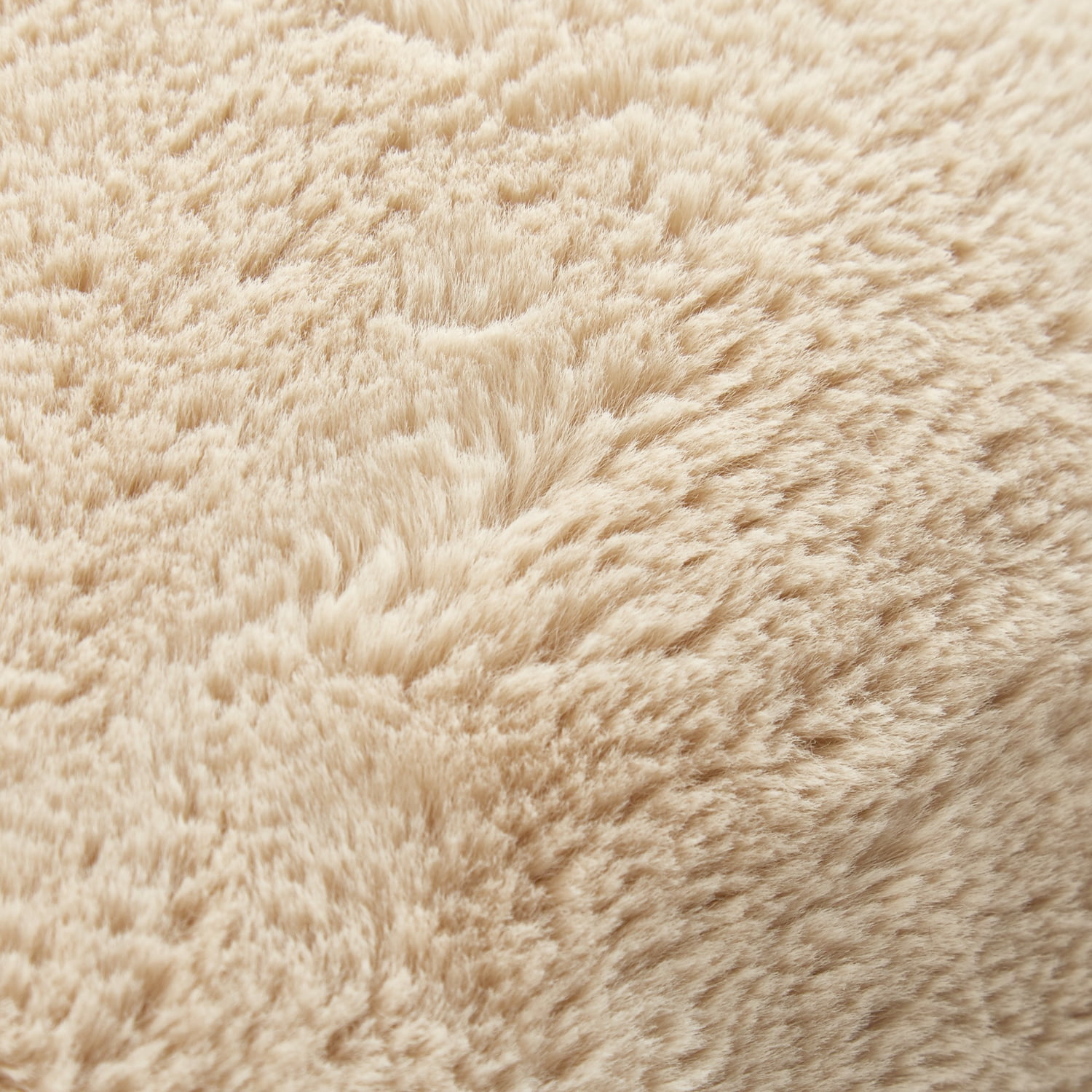 Mainstays Faux Fur Soft Pillow, 18 x 18, Tan