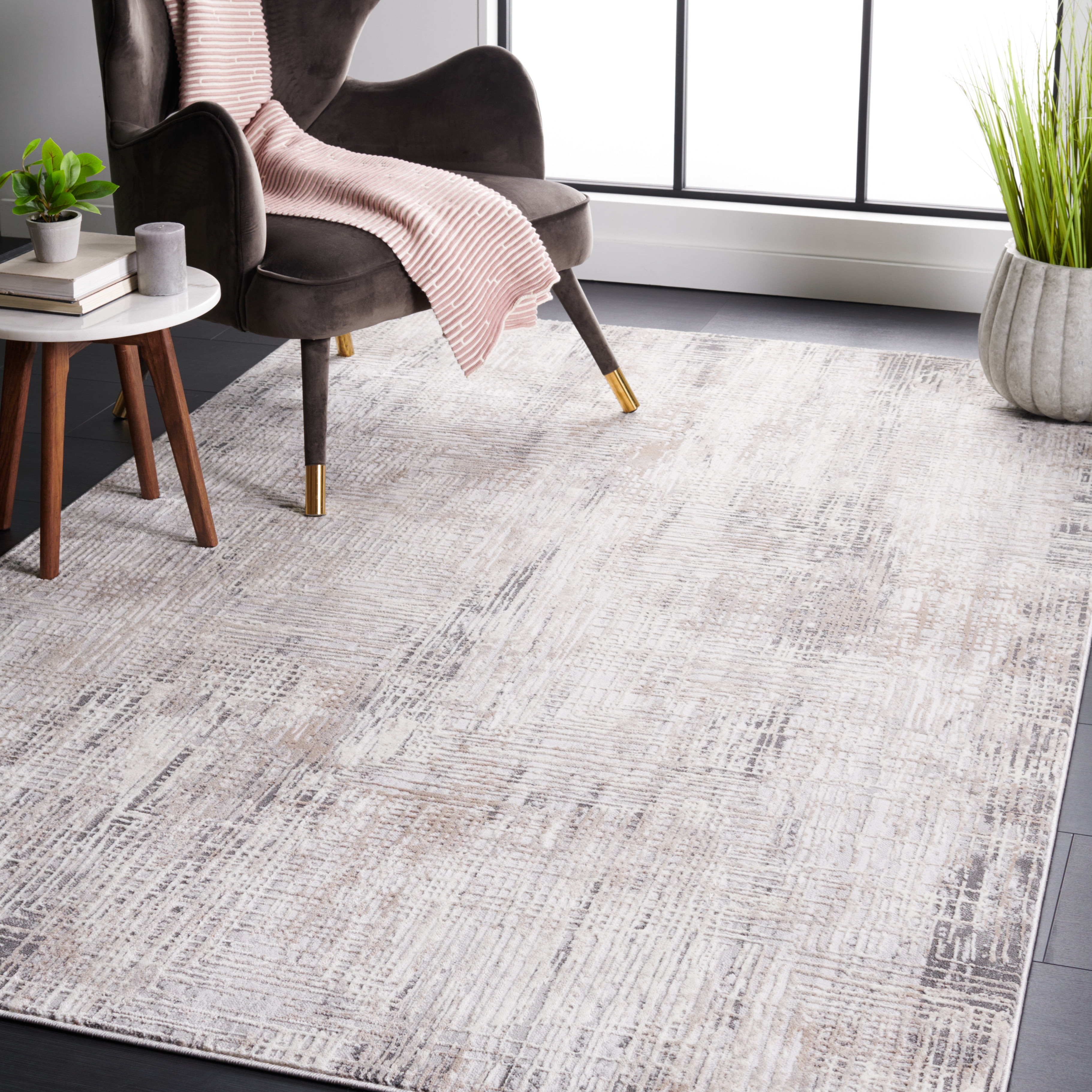SAFAVIEH Vogue Martha Abstract Area Rug, Gray/Beige, 6'7" x 6'7" Square