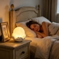 thumbnail image 4 of Lámpara de noche LED portátil para dormitorio: lámpara de mesilla LED suave para crear un ambiente hogareño, luz decorativa en forma de luna para estante o escritorio de la sala de estar., 4 of 6
