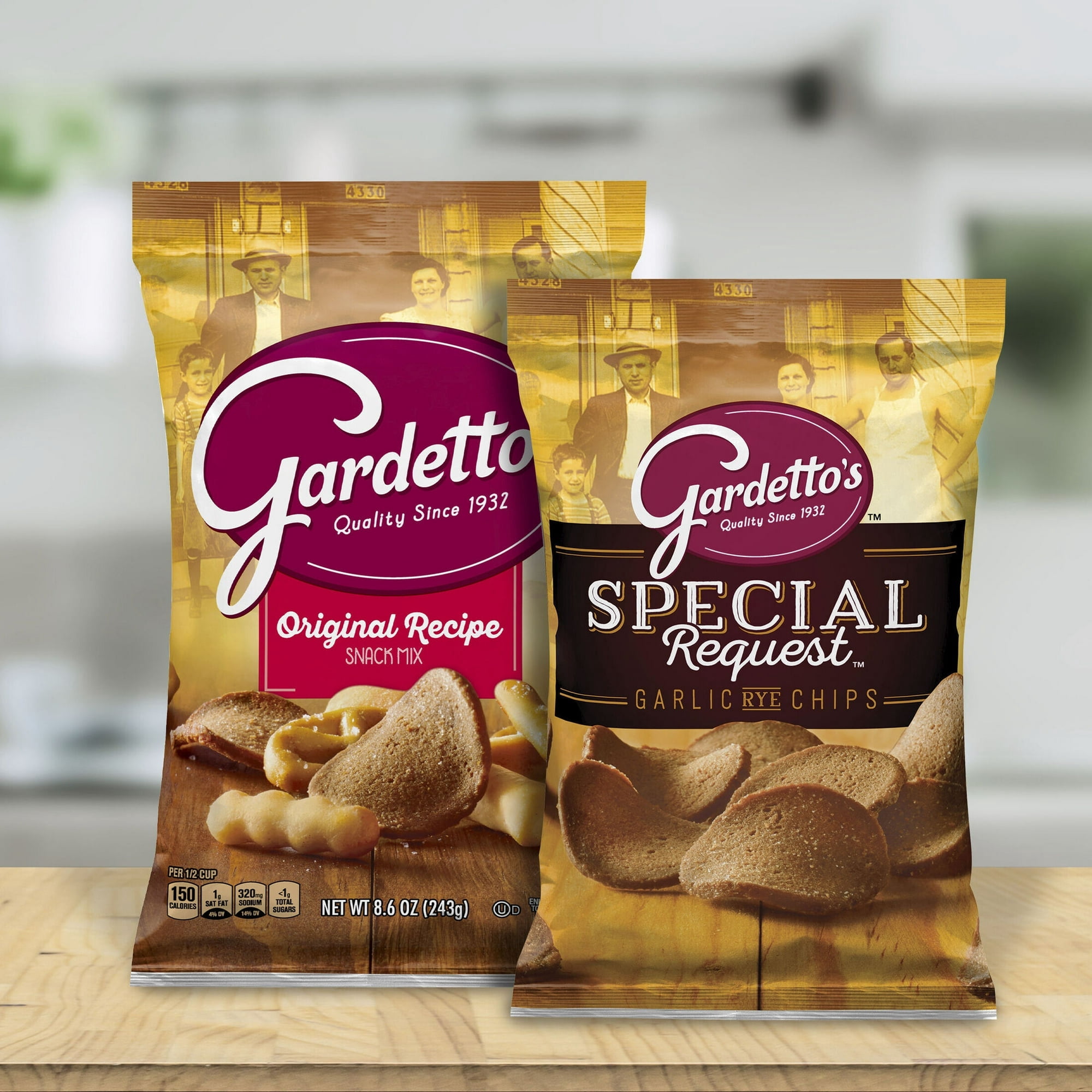 3 Pack Of Gardetto’s Special Request Garlic Rye Chips – 14 oz Snack Bag, Double-Roasted & Garlicky Crunch, With Olive Green Bowl By ValueNest