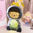 thumbnail image 5 of Linda luz nocturna LED de astronauta, adorno de resina con luz nocturna de astronauta, 5 of 5