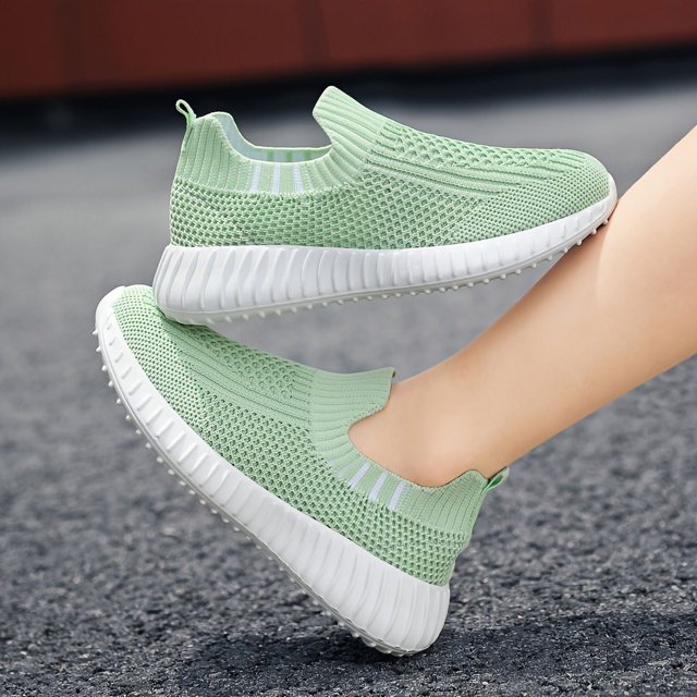 MesaSe Boys Fashionable Slip-On Sneakers - Lightweight & Breathable for Comfortable Walking Running - Perfect for Spring Autumn Outings