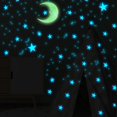 thumbnail image 2 of Estrellas y luna que brillan en la oscuridad para techo, estrellas luminosas y calcomanía de pared de luna, para decoración de pared de habitaciones infantiles, estrellas fluorescentes adhesivas JAMW Sencillez, 2 of 5