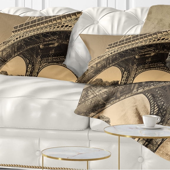 Designart Iconic Paris Paris Eiffel TowerSide View from Ground - Cityscape Throw Pillow - 12x20