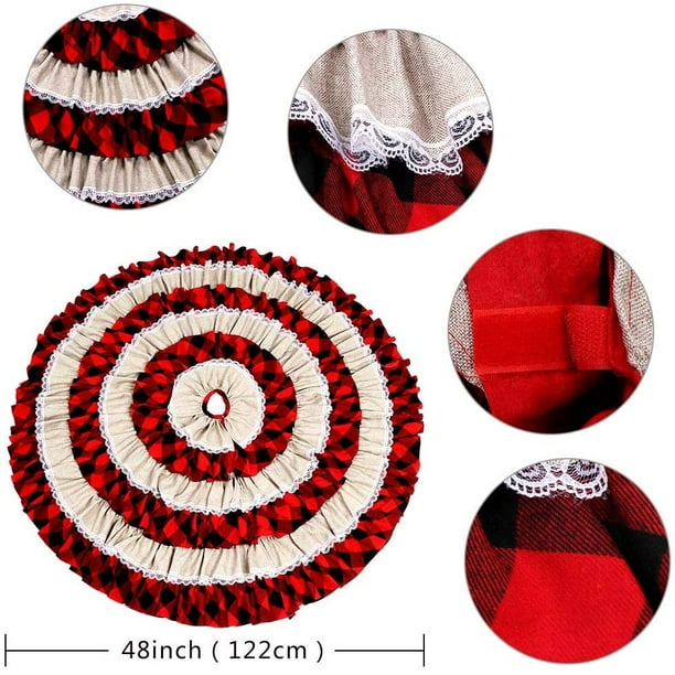 Color and Pattern of Scalloped Tree Skirt