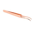 thumbnail image 3 of Herramienta aplicadora de pestañas DIY: pinzas curvas de oro rosa para una fácil aplicación y extracción de pestañas., 3 of 14