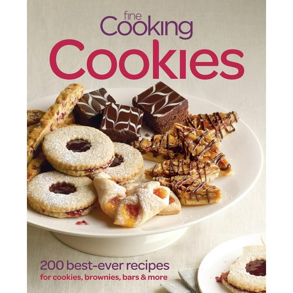 Pre-Owned Fine Cooking Cookies: 200 Favorite Recipes for Cookies, Brownies, Bars & More (Paperback) 1600853692 9781600853692