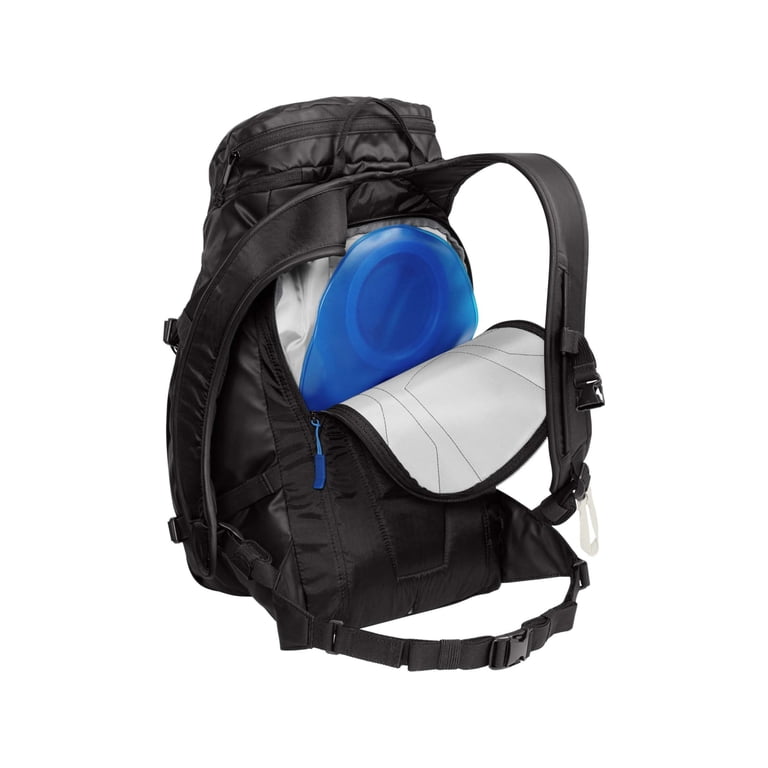 CamelBak SnoBlast 22 Hydration Backpack Black 70oz 2L CamelBak SnoBlast 22 70oz. Hydration Pack – Campmor main image 2