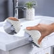 thumbnail image 1 of Cepillo limpiador de grietas Cepillo en forma de V con cerdas duras – Esquina, ranura y fregadero Cepillo para baldosas, ducha, lavabo – Plástico resistente, mango ergonómico, 16 cm, verde rojo, 1 of 6