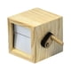 thumbnail image 2 of Caja de fotos personalizada de madera con manivela manual | Marco giratorio de mini álbum | Regalo personalizado para el aniversario de boda de una pareja | Veta natural de madera, detalles en latón, 2 of 6