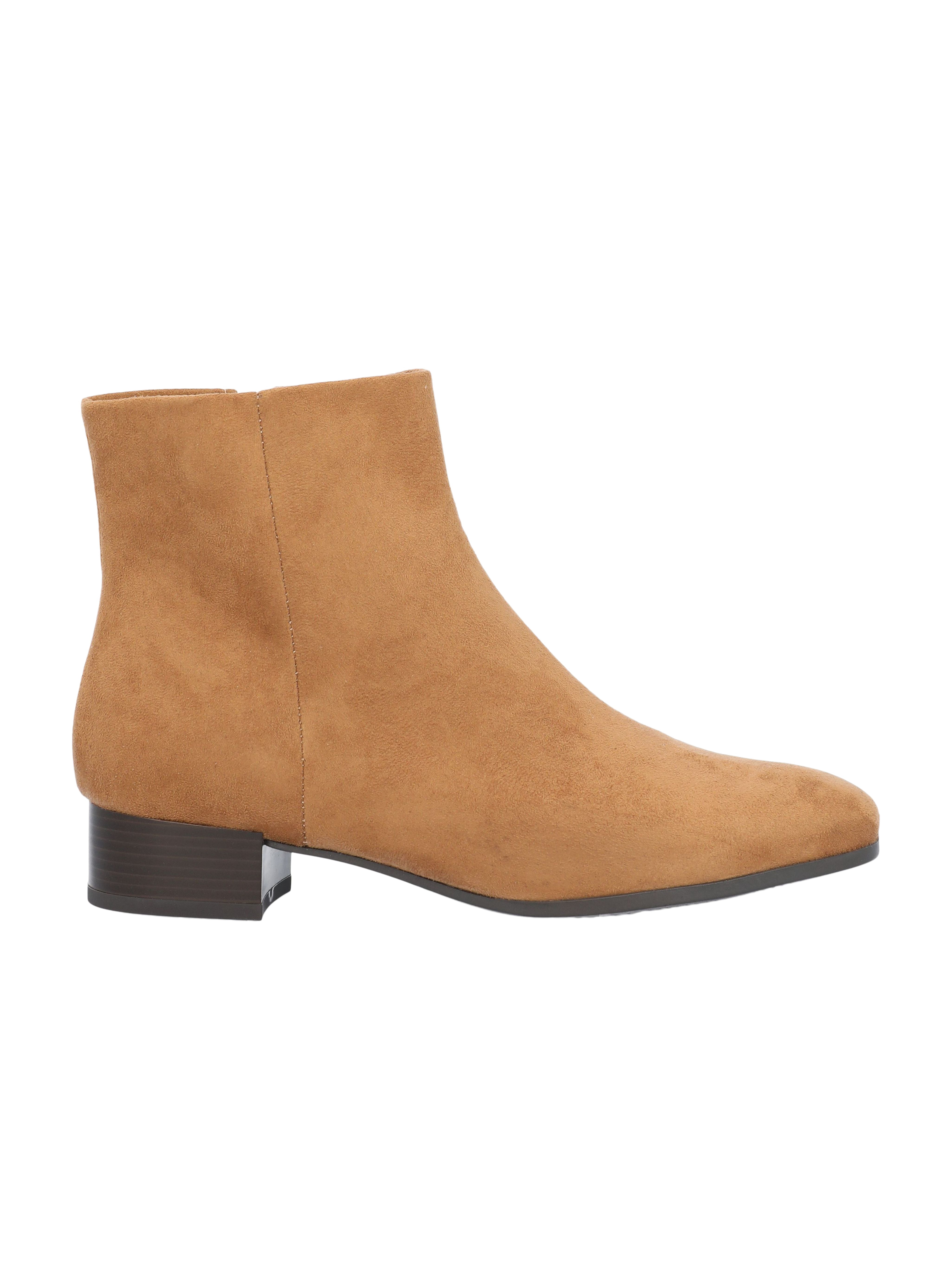 Time and Tru Women's Faux Suede Ankle Boots, Wide Width Available