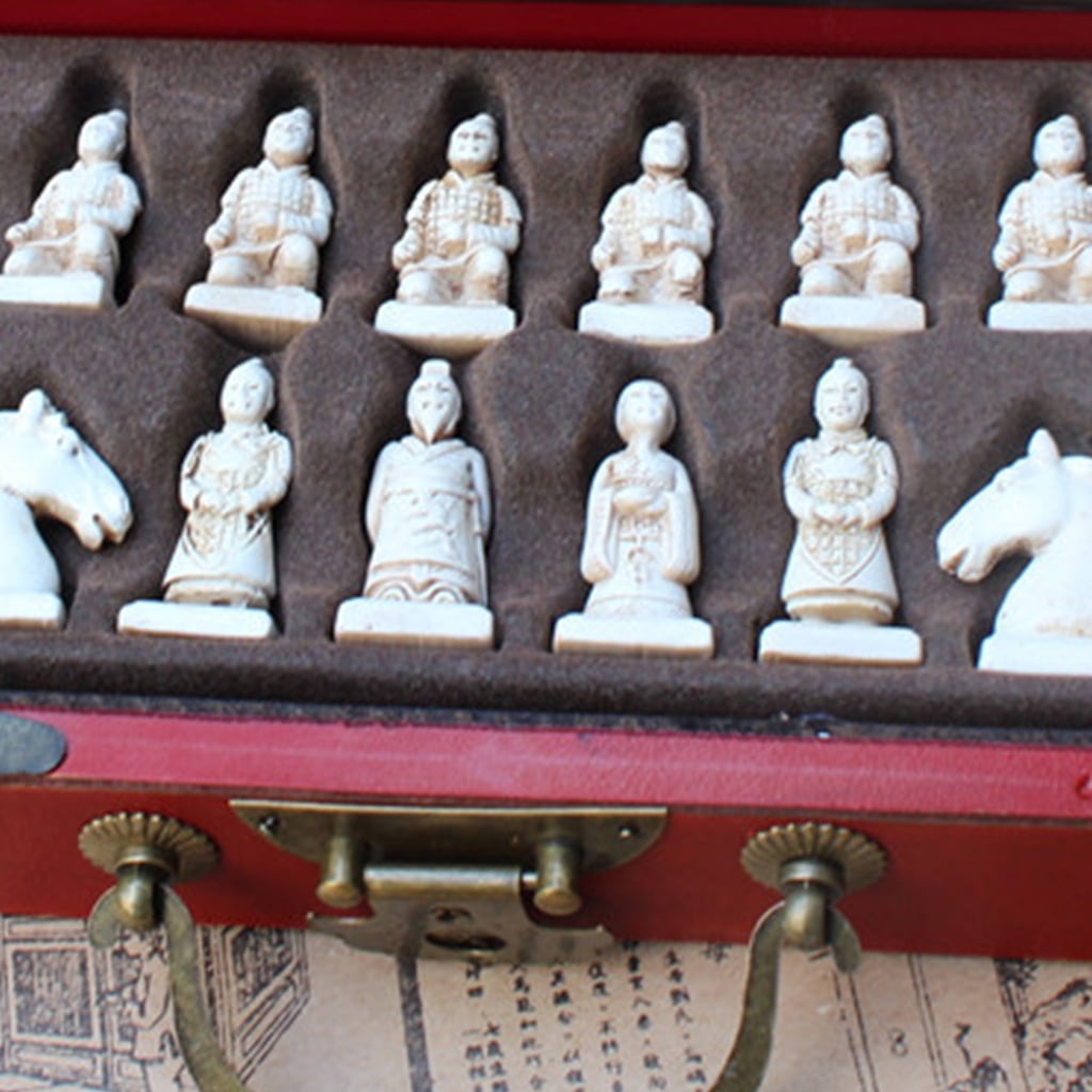 1 Set of Antique Chess Small Wooden Chess Board Terracotta Warrior Chess Pieces Character Parenting Gifts Entertainment