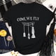 thumbnail image 2 of Come We Fly Halloween Drop Sleeve Retro Print Loose manga corta para hombres y mujeres Top de manga corta con cuello redondo Top/Camisa Pompotops  hkajfhjk456854, 2 of 7