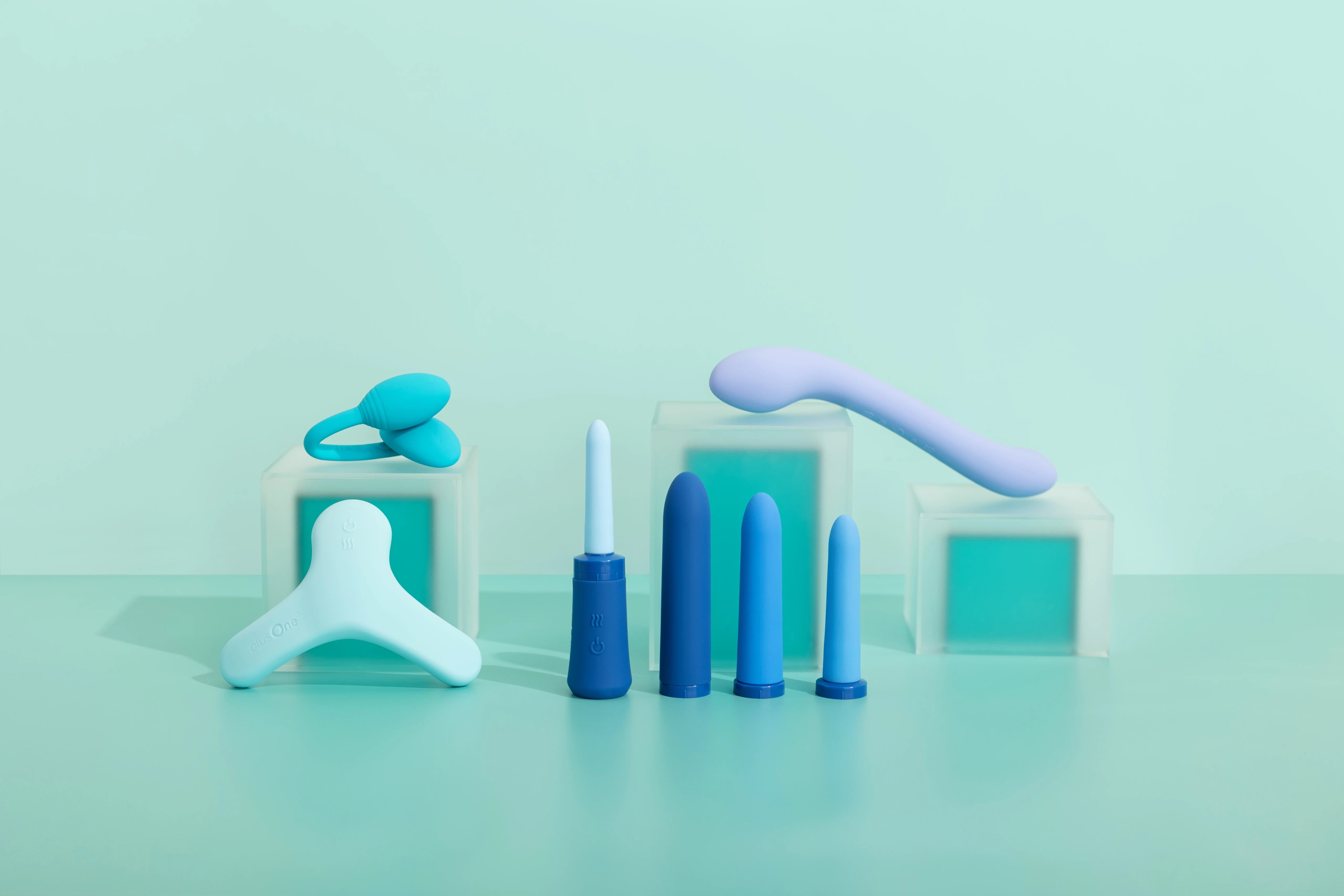 plusOne Vibrating & Warming Vaginal Dilator Set, Intimate Massager, Supports Intimate Wellness