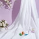 thumbnail image 4 of Tela satinada brillante de 5,4 yardas por yarda, tela de poliéster de 60 pulgadas, material de costura para manteles, vestidos de boda, fiestas, fondos, manualidades DIY, color blanco, 4 of 9