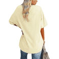 thumbnail image 3 of Camiseta Básica de Corta con Cuello en V en Amarillo S, 3 of 5