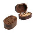 thumbnail image 1 of Caja Rústica para Anillos de Boda de Madera molchagar Sr. & Sra. 7x5x3 cm, 1 of 8