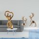 thumbnail image 2 of Estatua de pareja,Figura de pareja,arte moderno,artesanía,regalo de boda,Estatua de alce y ciervo,Figuras de alce y ciervo,decoración del hogar,estatuas de resina,Estatua de escultura, 2 of 8