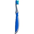thumbnail image 4 of Cepillo de dientes Oral-B Frozen para niños 3+ años, extra suave, paquete de 2, 4 of 9