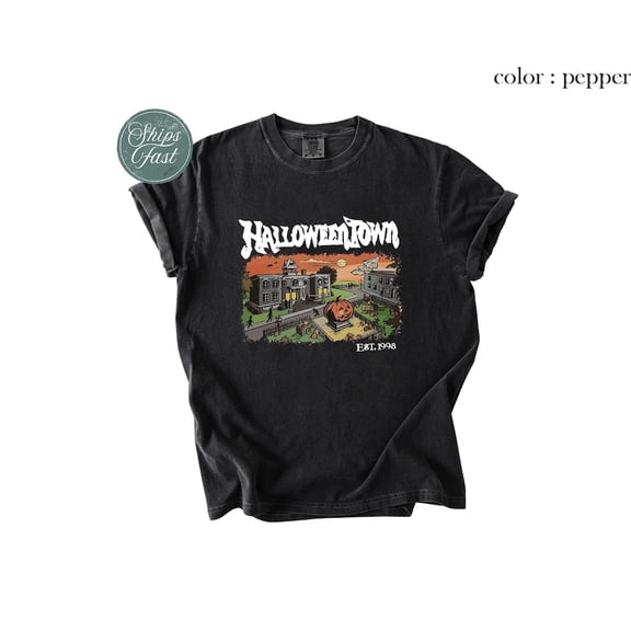 Halloweentown Retro Vintage Trendy Spooky Womens T-Shirt