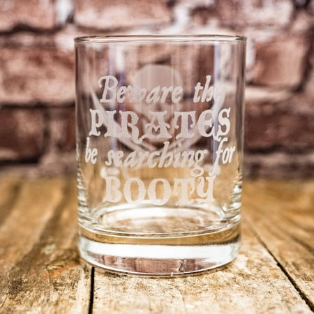 

Designer Rocks Glass - Beware of Pirates