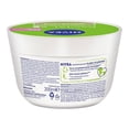 thumbnail image 4 of Crema facial NIVEA Cuidado Facial 5en1 efecto mate 200 ml, 4 of 4