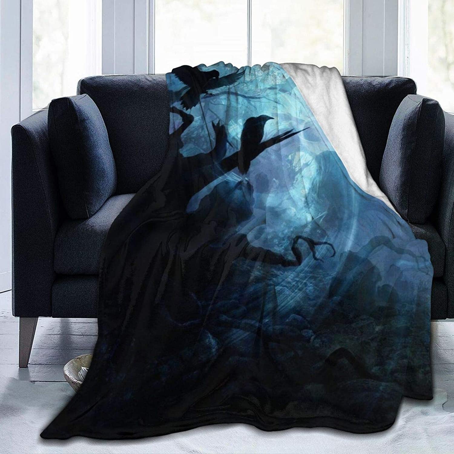 Viking Animal Raven Throw Blanket – Extra Soft Sherpa & Flannel, 70x80 Inches, Black