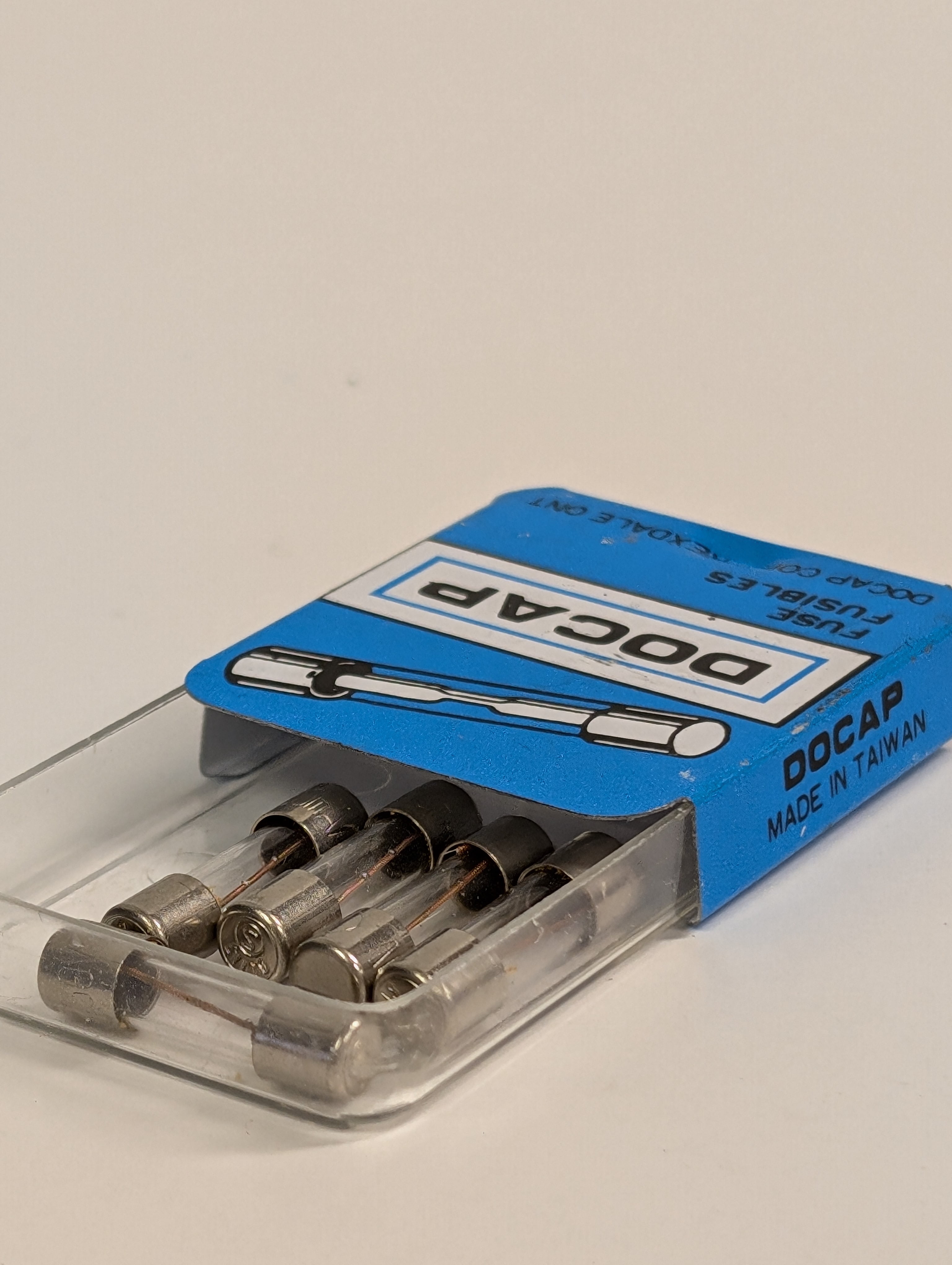 GMA 0.63 Amp Fast Acting Fuses (100 PCS)