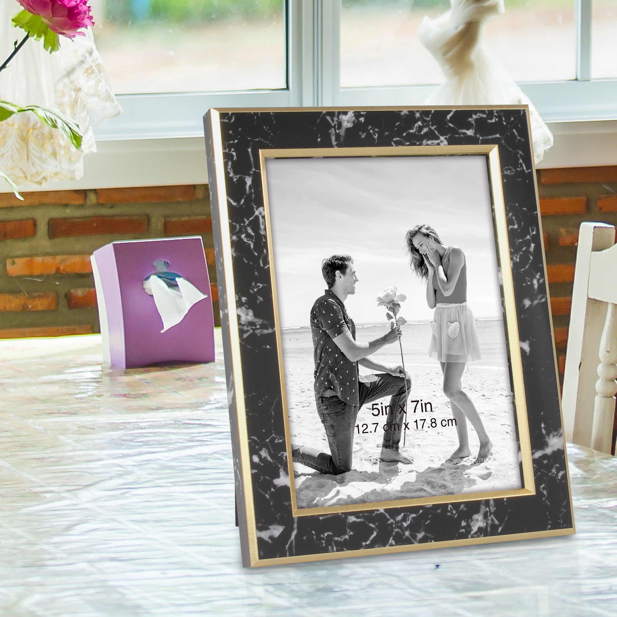 Better Homes & Gardens 5 x 7 Rectangle Plastic Picture Frame, Black