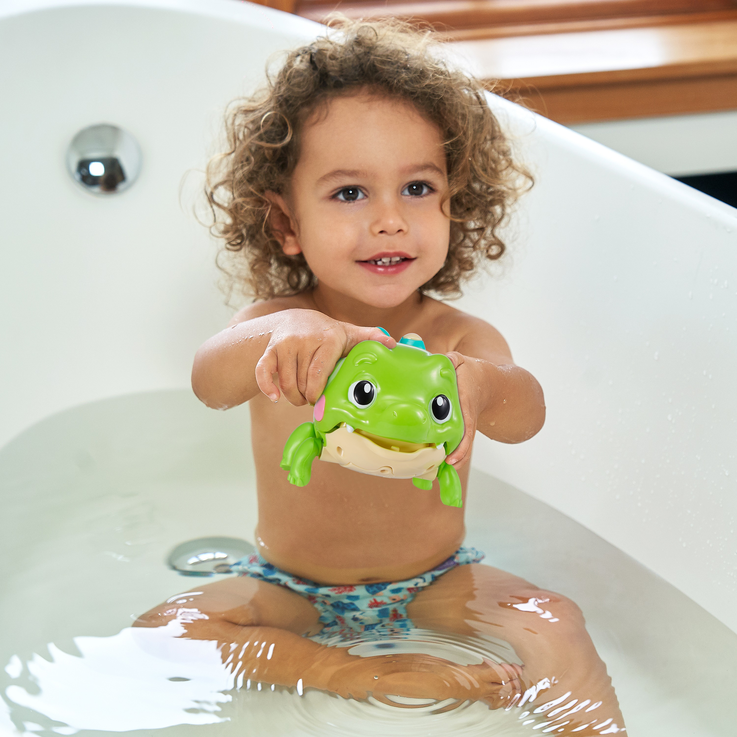 Robo Alive Junior Little Croc 5 Inch Battery-Powered Bath Toy by ZURU - image 2 of 7