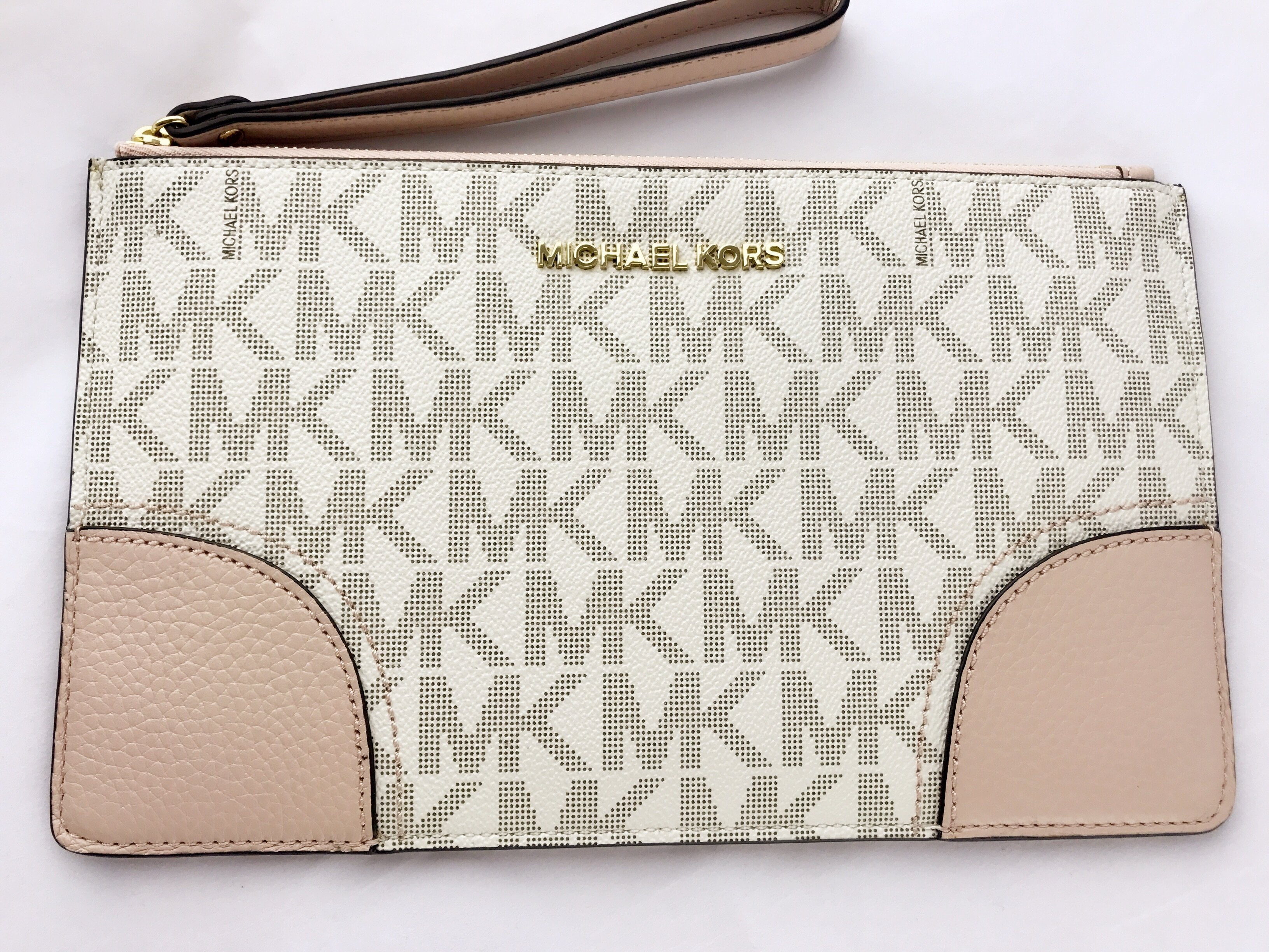 michael kors clutch wristlet