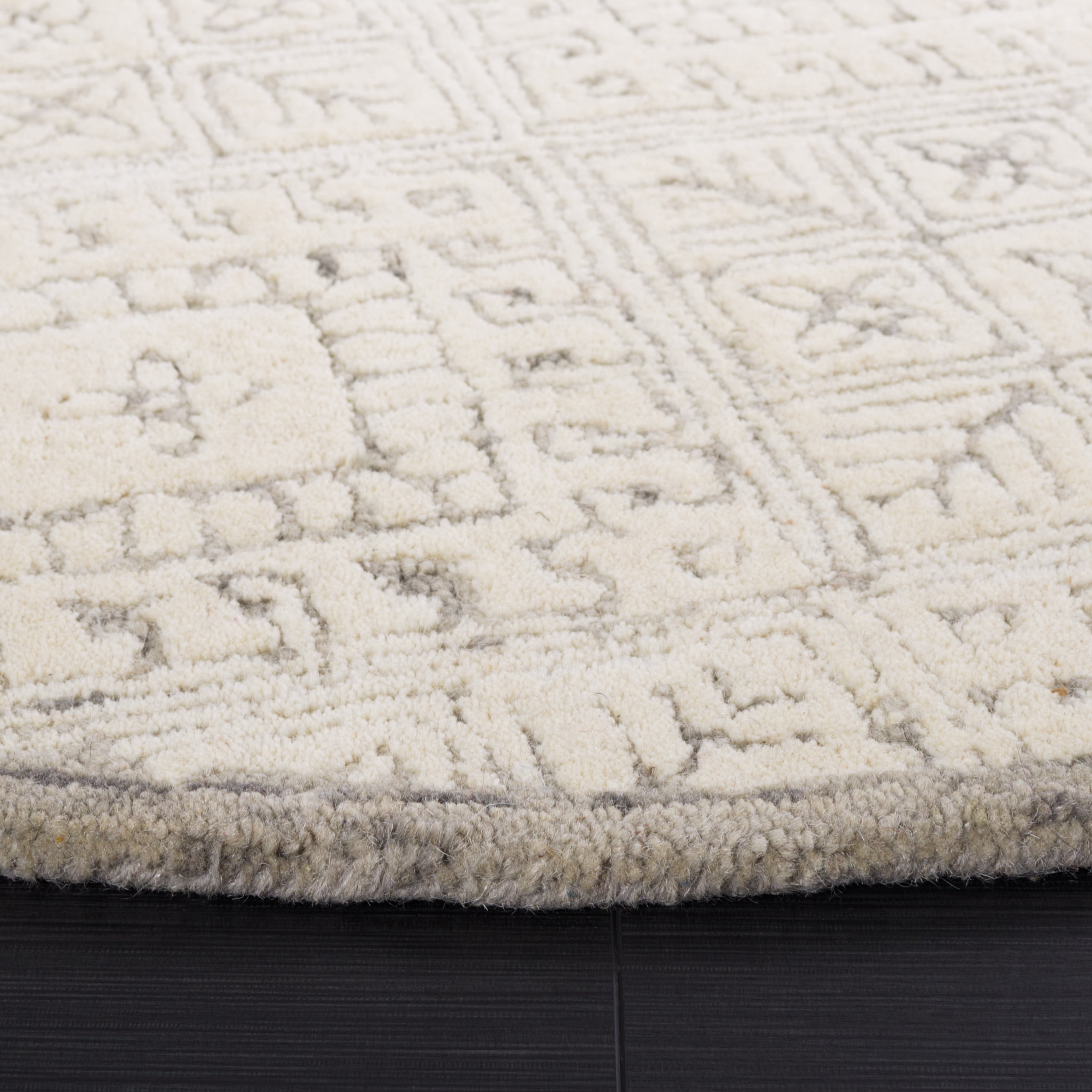 SAFAVIEH Glamour Drummond Geometric Wool Area Rug, Grey/Ivory, 6' x 6' Round