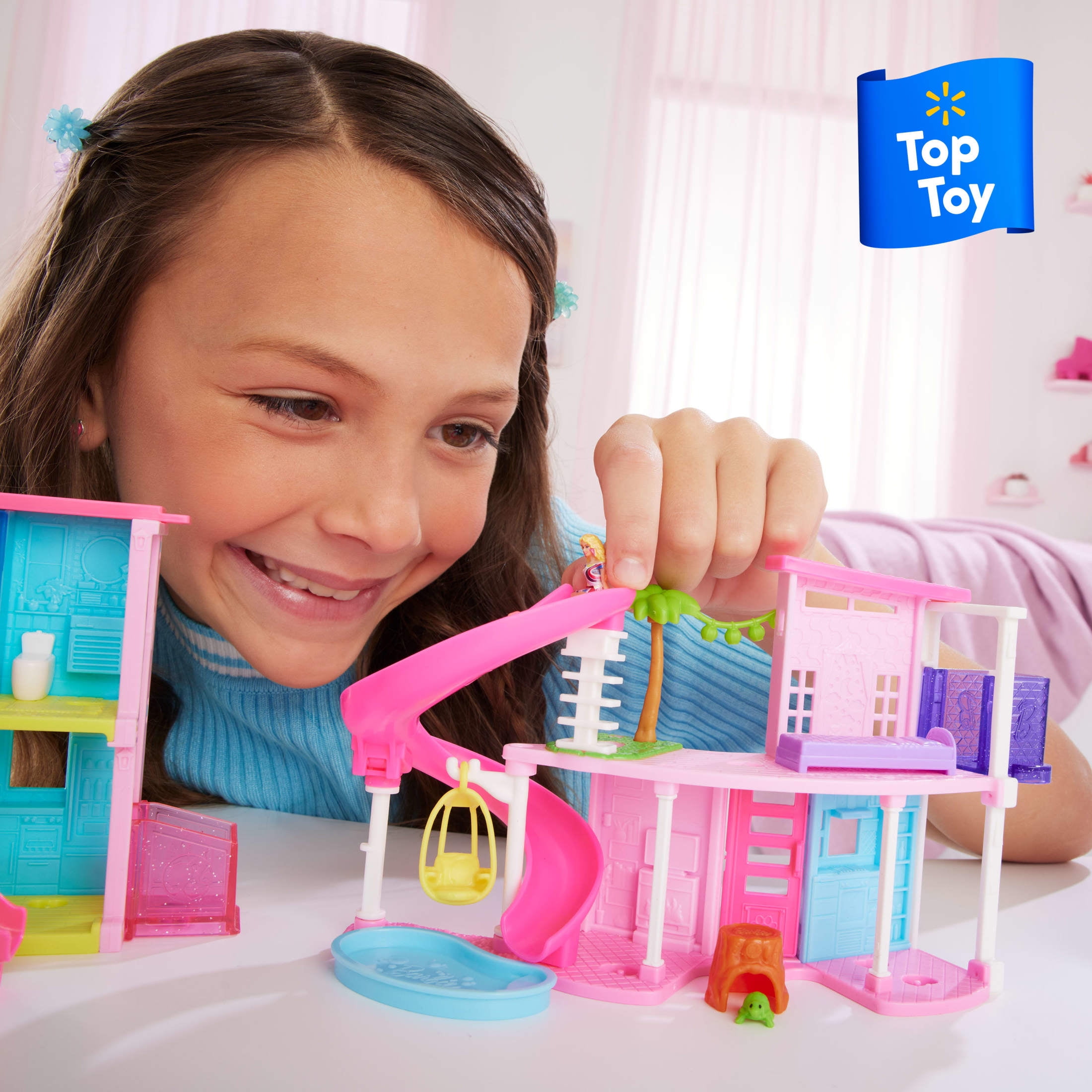 Barbie Mini BarbieLand Doll House Playsets with 1.5inch Doll, (Styles May Vary), Multicolor  (图3)