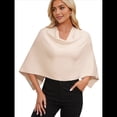 thumbnail image 1 of Poncho para Mujer, Corte Entallado, Chal Versátil, Tejido Suave, Cuello Vuelto, Top Corto Albaricoque un Tamaño, 1 of 10