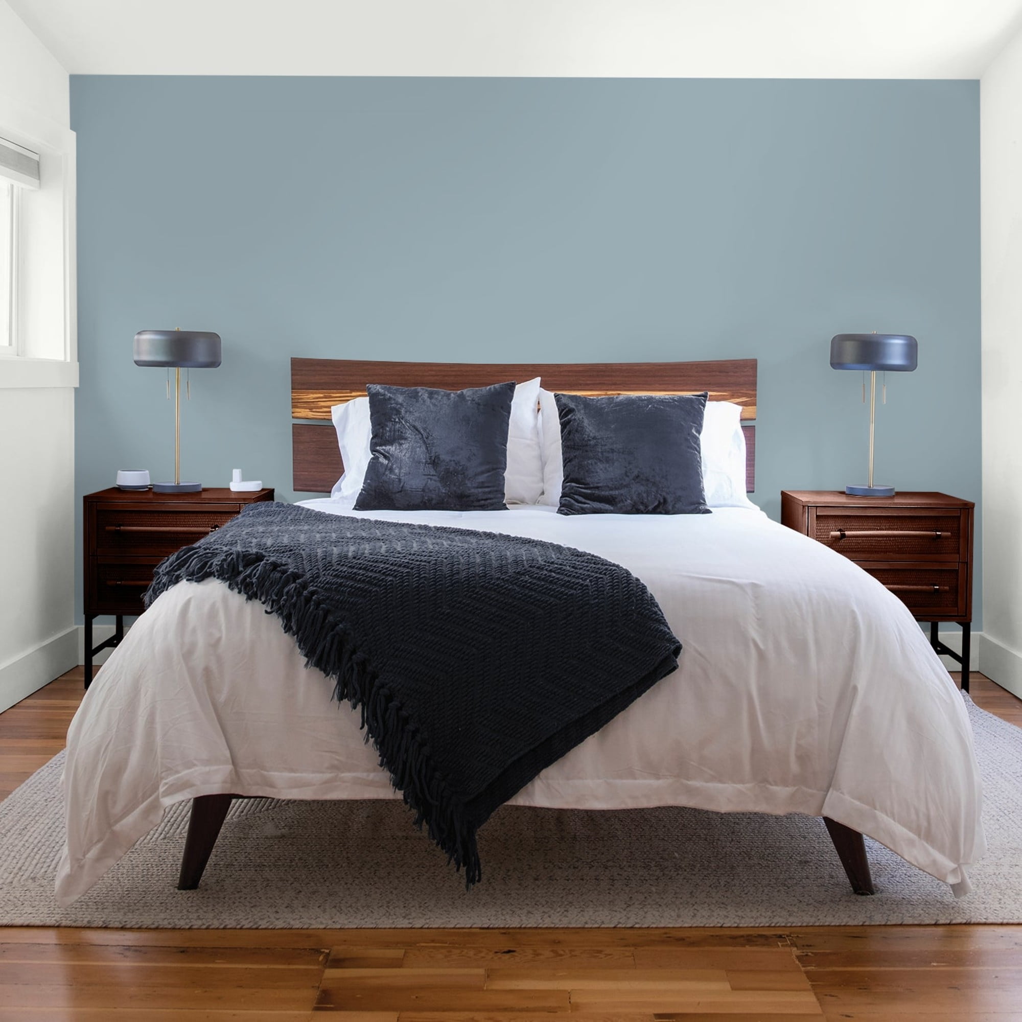 Glidden High Endurance Plus Symmetry Flat Interior Paint and Primer, 1 Quart