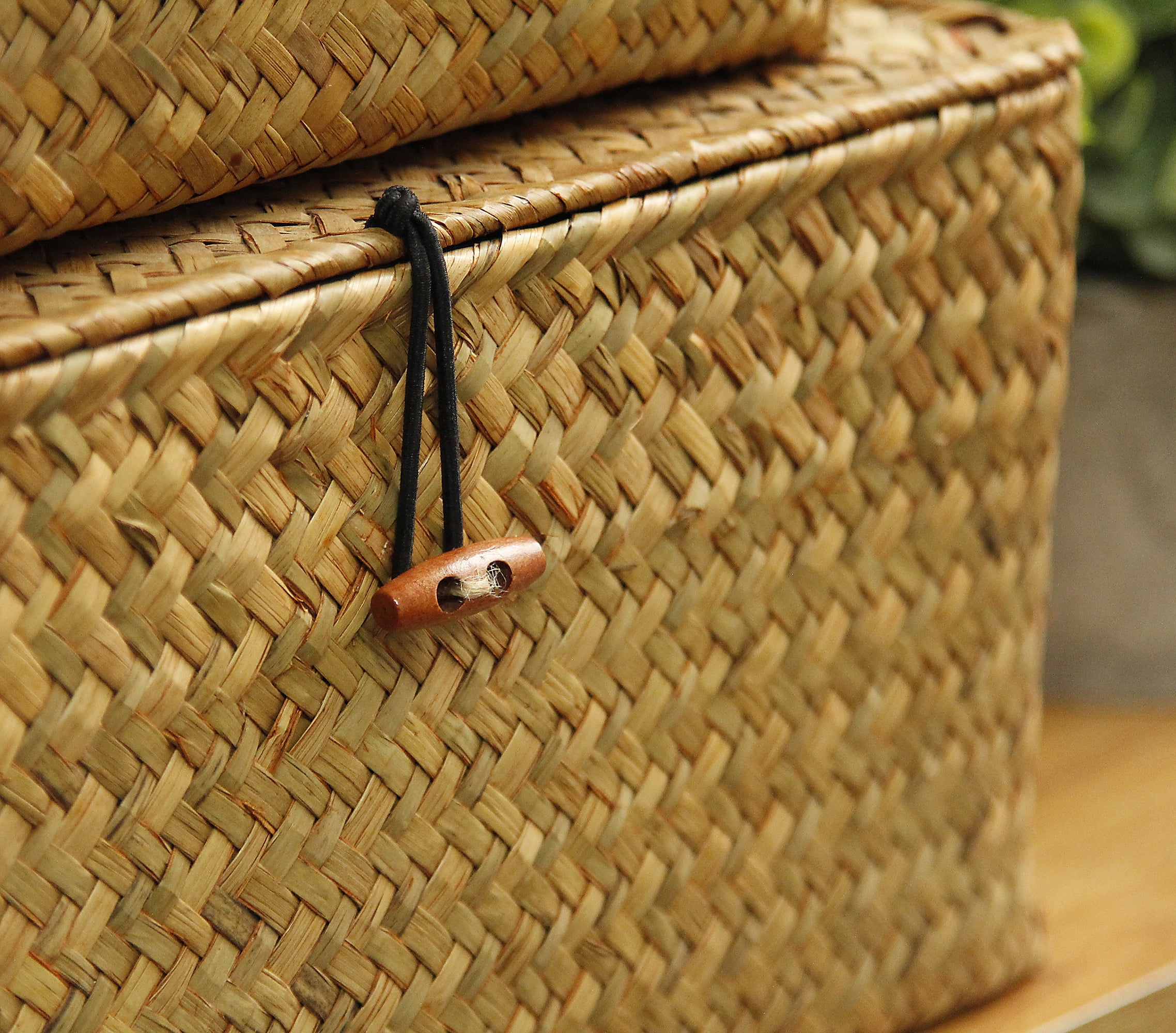 BlueMake Wicker Seagrass Baskets with Lids Set of 3 for Home Decor Rectangular Storage Baskets