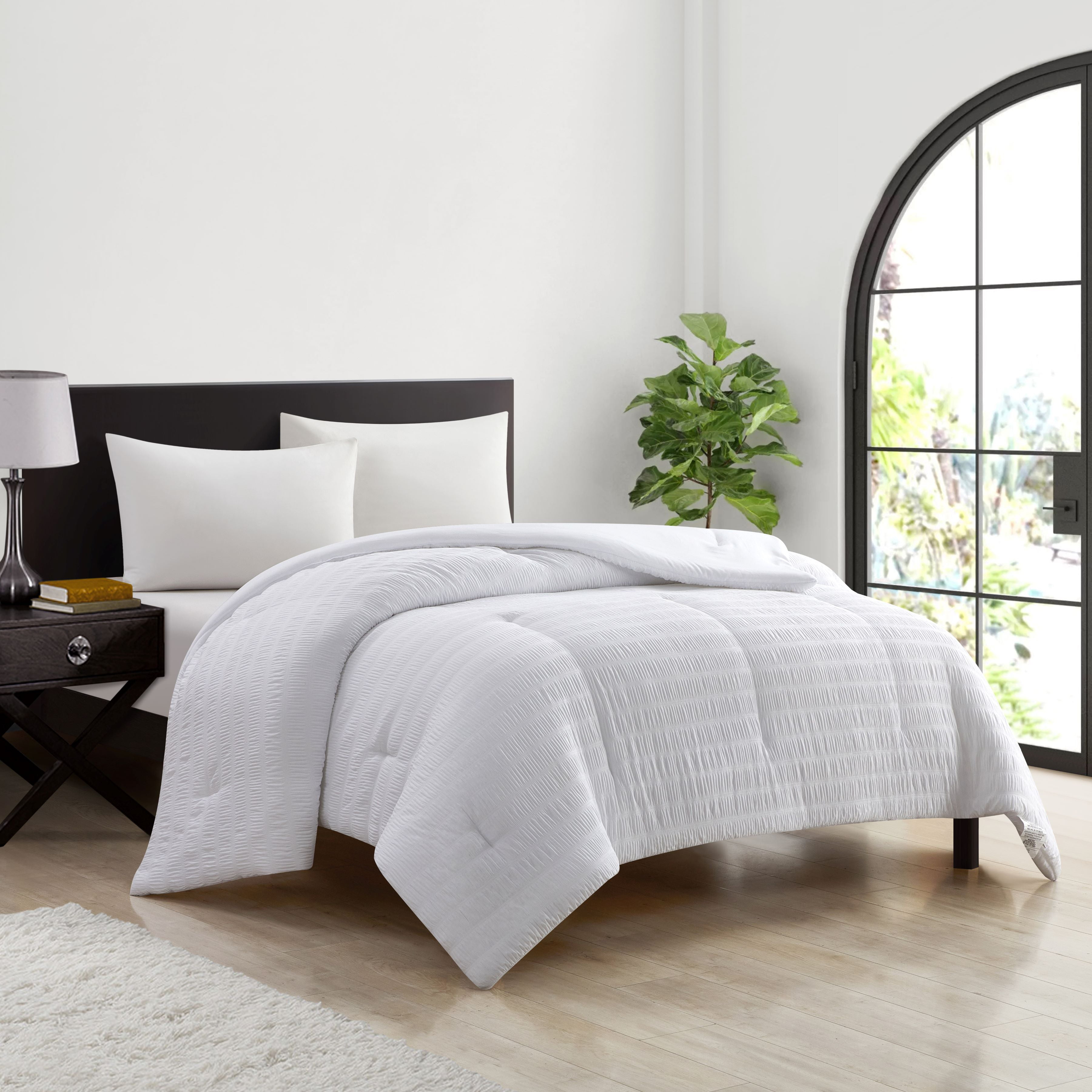 Style House White Crinkle Comforter for Teens Adults Seniors, King