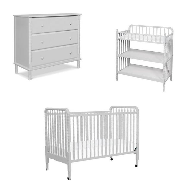 3 in 1 Convertible Crib Set with Matching Changing Table and Dresser in