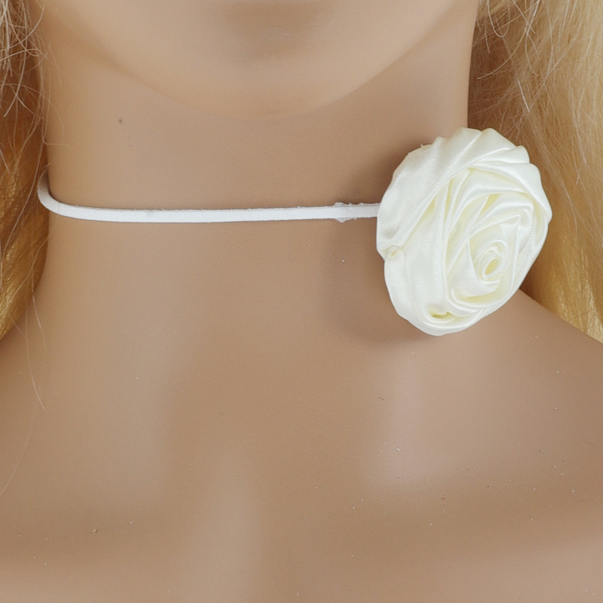 Unique Bargains Elegant Rose Adjustable Choker Necklace for Women Beige