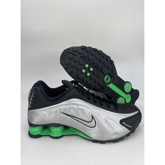 Nike Shox R4 Metallic Silver (HQ1988 006) Men's Size 8