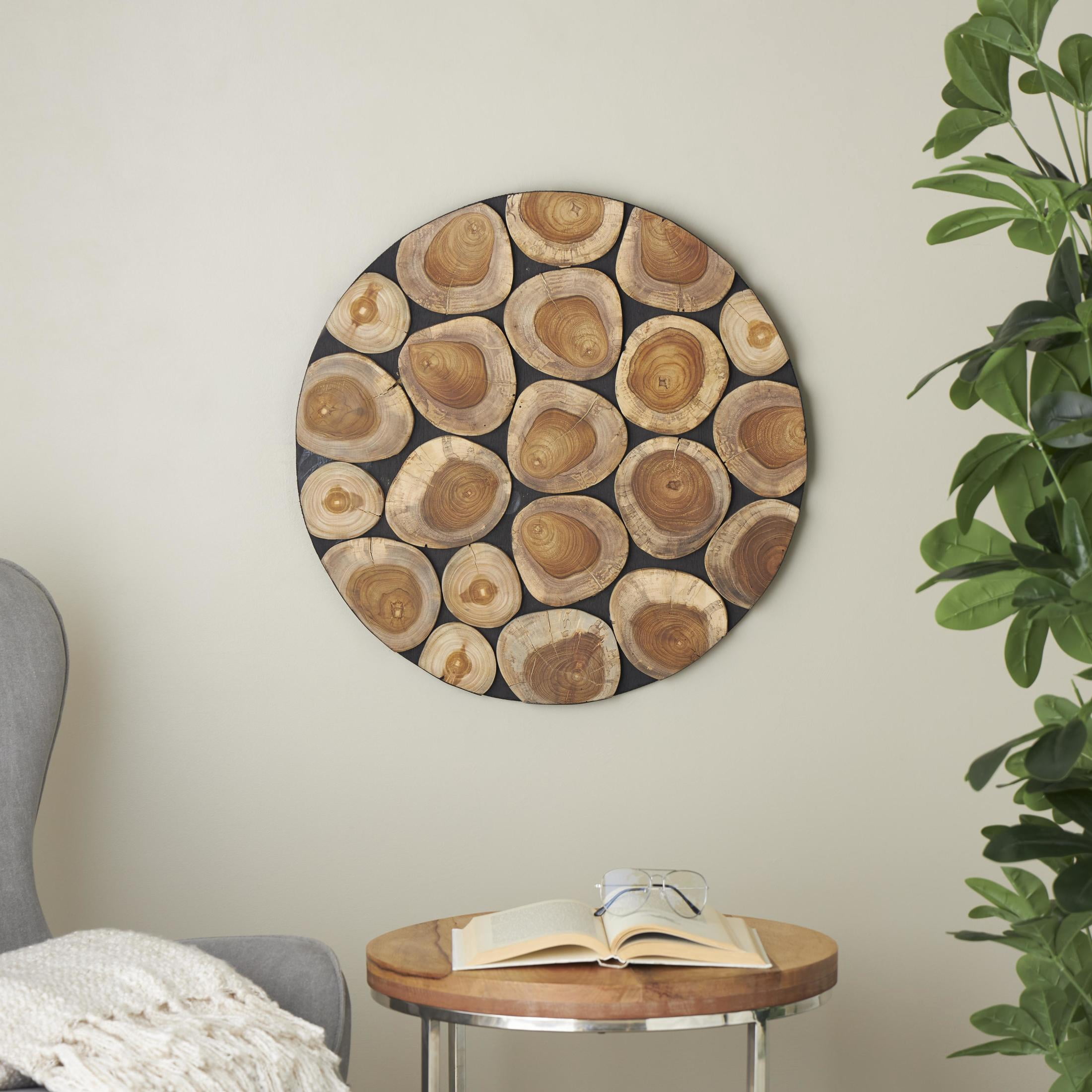 DecMode Brown Teak Wood Handmade Round Mosaic Inspired Wood Slab Abstract Wall Decor with Black Backing
