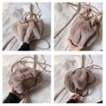 thumbnail image 1 of Bolso bandolera para mujer Cloud Plush Furry Bolso de hombro (Caqui), 1 of 5