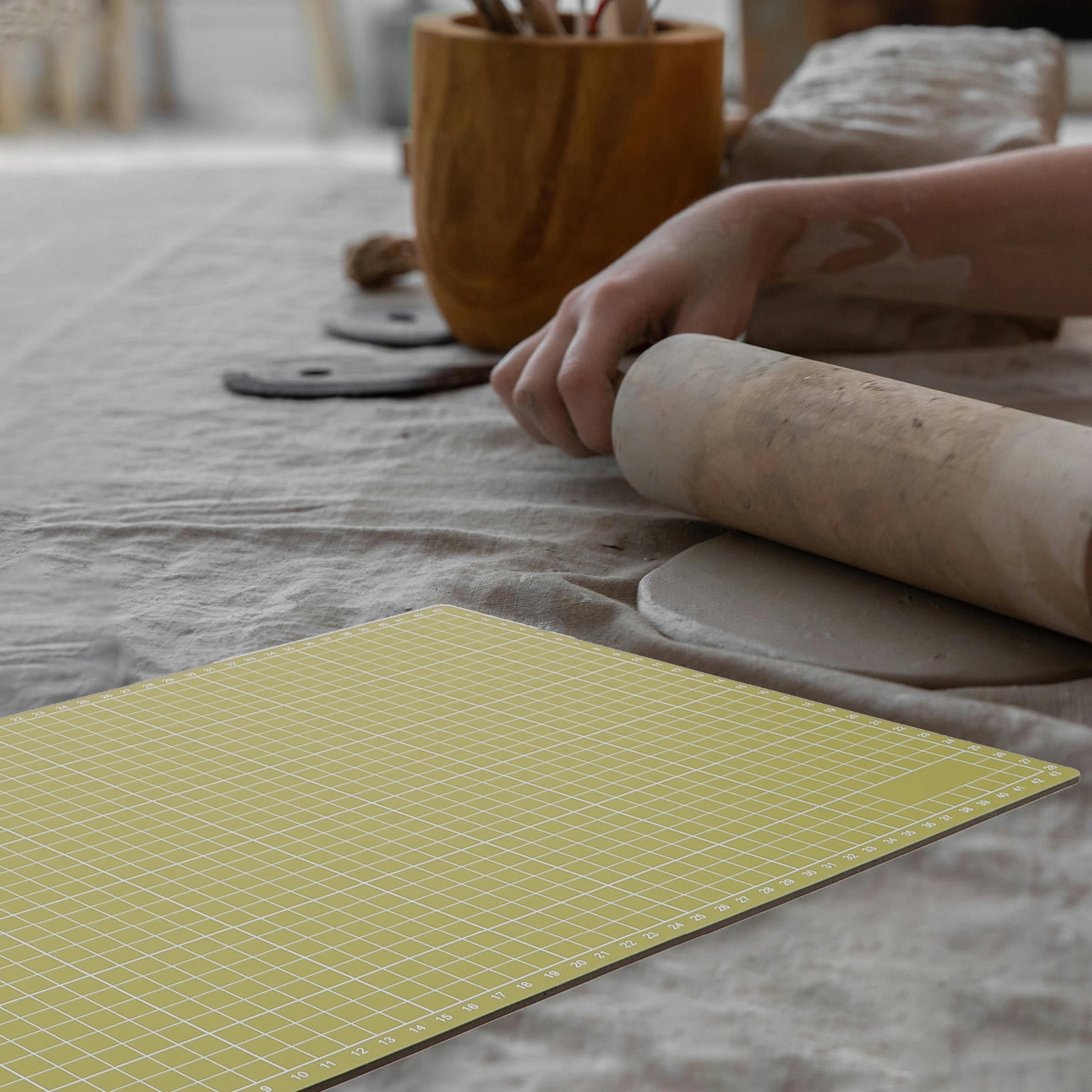 PENIKOKO Green Plastic Cutting Mat for Sewing, Crafting, Table Use, Engraving and Projects