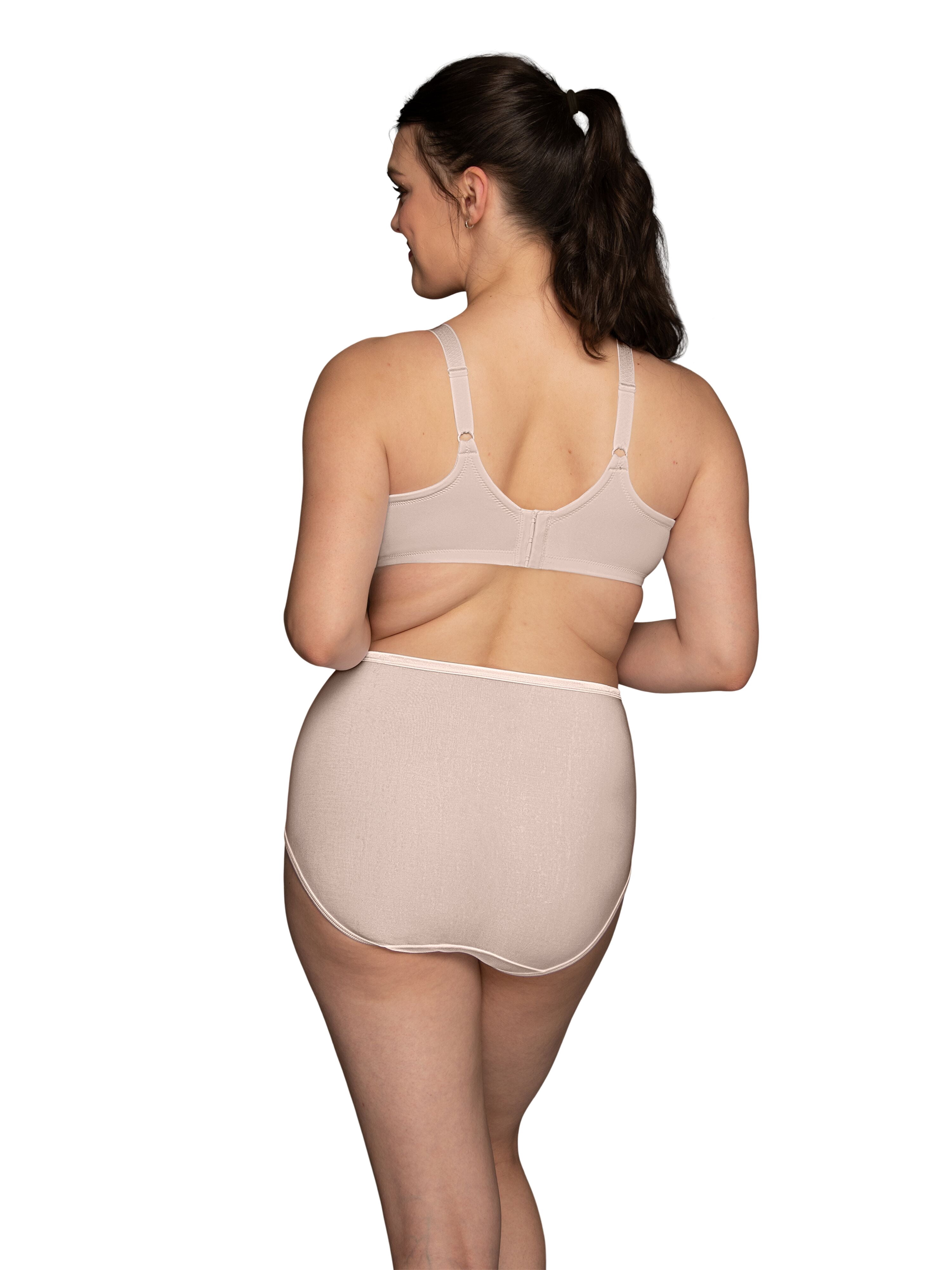 Vanity Fair Lingerie Women's Beauty Back Smoothing Underwire Bra, 4 Way Stretch Fabric, Lightly Lined Cups, Style 76380