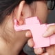 thumbnail image 2 of Paquete de un kit de perforación estéril desechable para cartílago, tragus, hélice, herramienta de perforación sin dolor, con caja de plástico, Caja de plástico Zefei Wu 1327537018643, 2 of 3