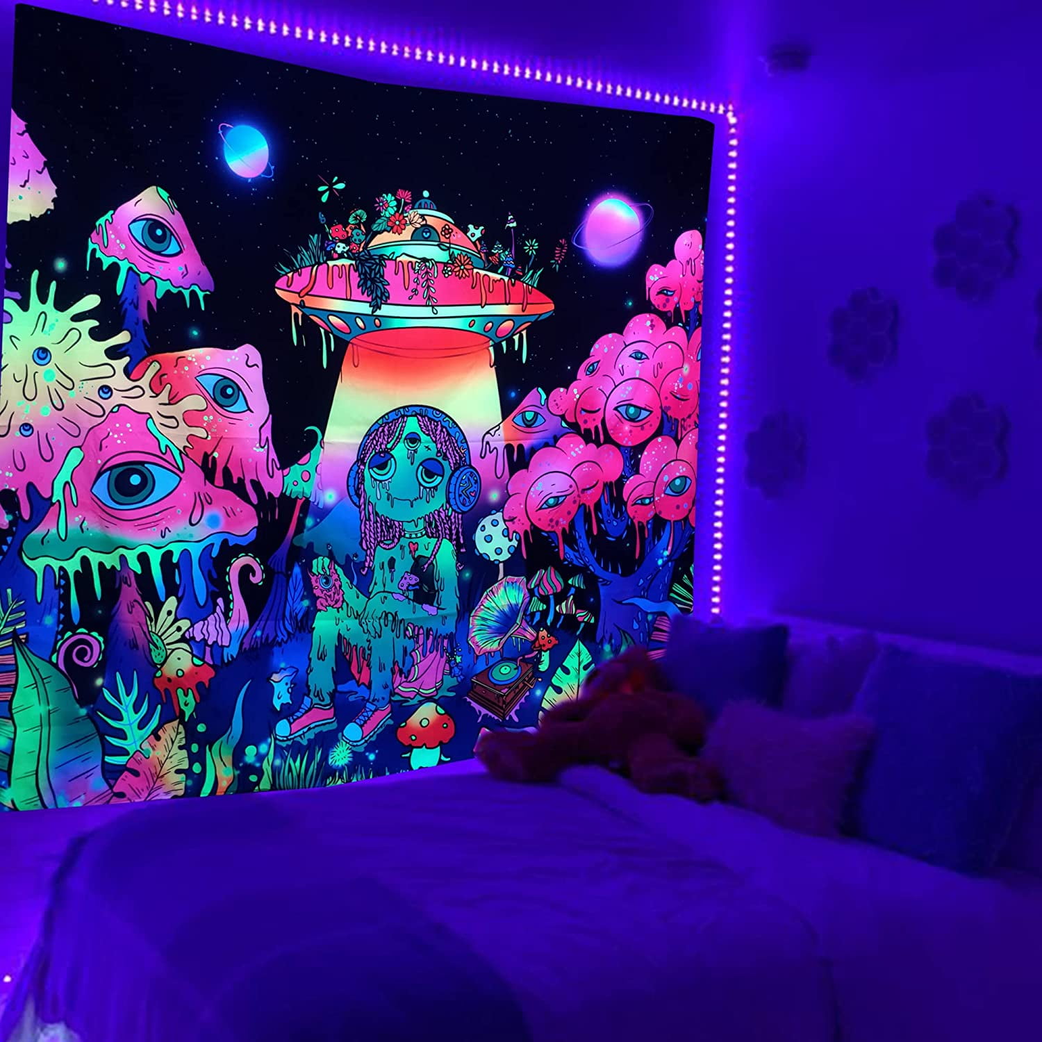 blacklight room decorations