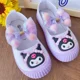 thumbnail image 4 of Sanrios My Melody Kuromi Cinnamoroll-zapatos de lona con lazo para niños, zapatillas de tela cómodas Kawaii, Serie de muñecas, regalo para niños, 4 of 5