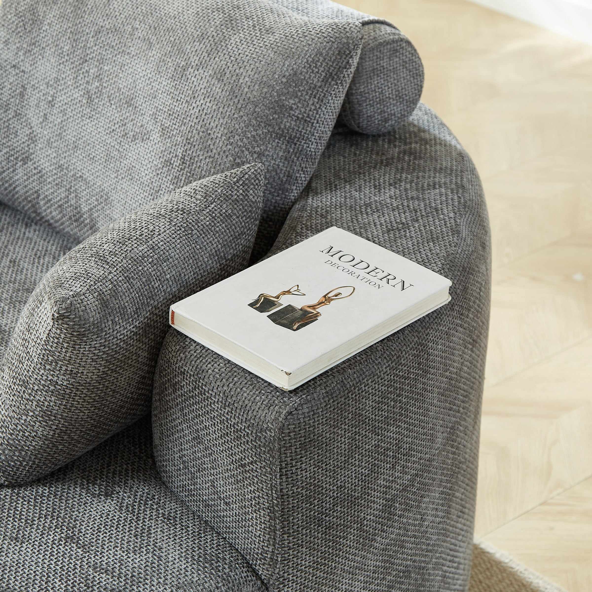 55'L Chenille Sponge Single Sofa, Fluffy Modern Sleeper Chair For Living Room, Bedroom, Lounge And Projection Room (Not A Swivel Chair)